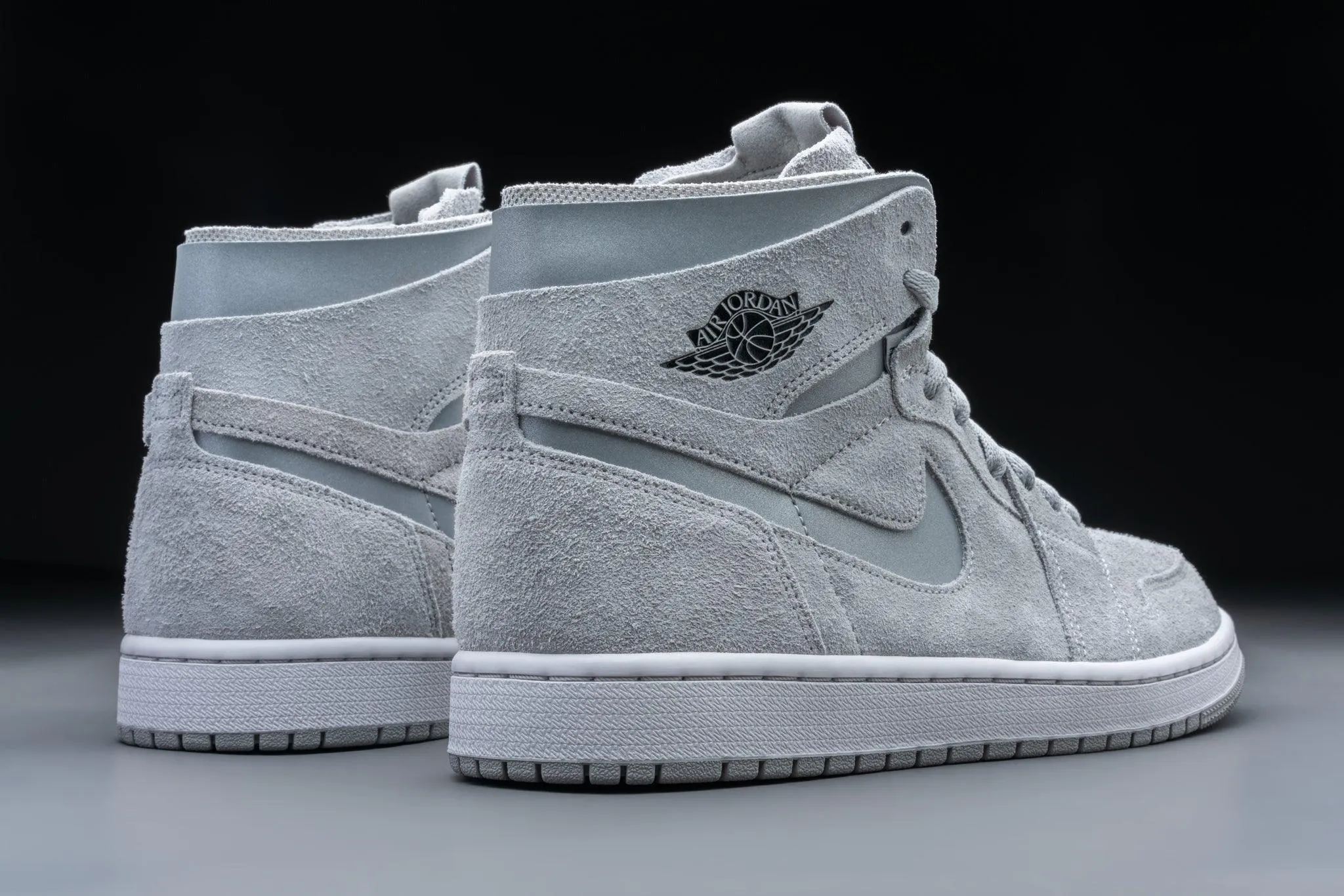 Air Jordan 1 Zoom CMFT Metallic Silver (W)