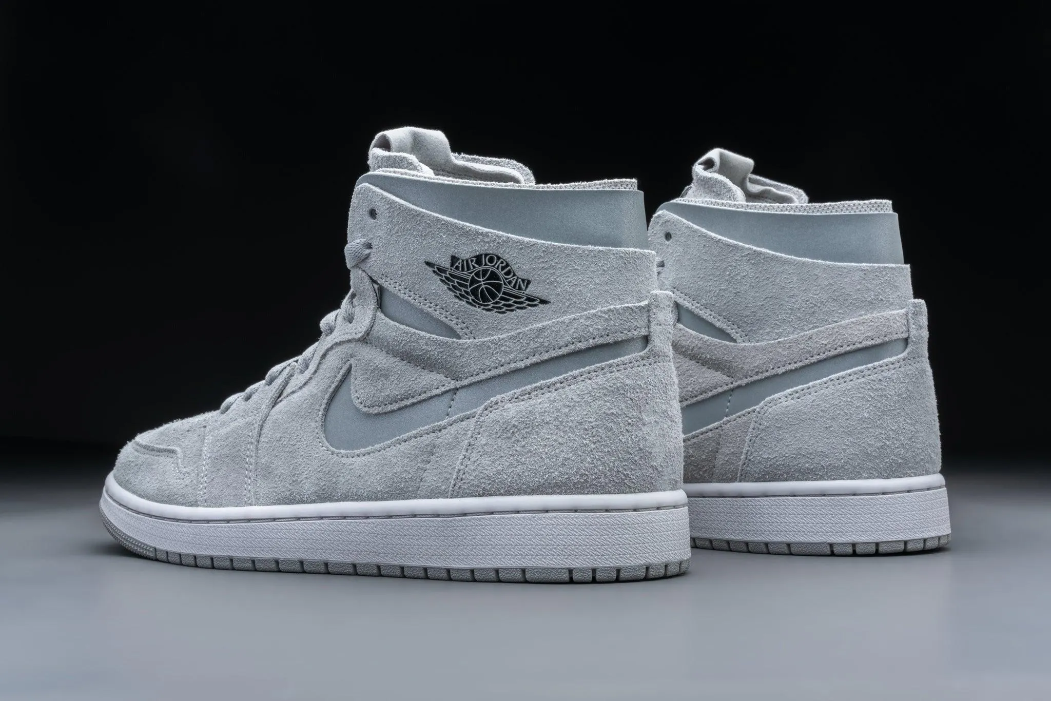 Air Jordan 1 Zoom CMFT Metallic Silver (W)