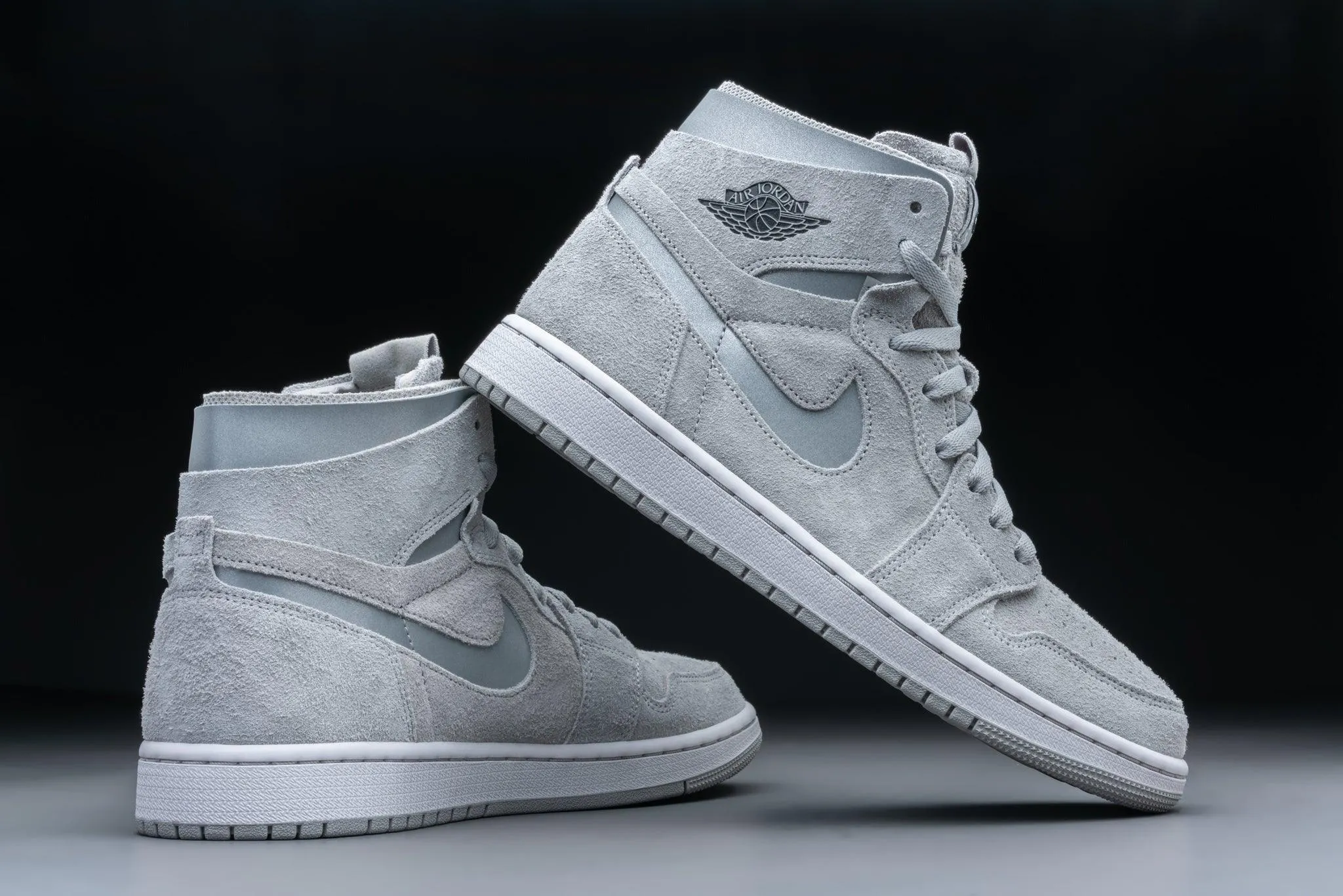 Air Jordan 1 Zoom CMFT Metallic Silver (W)