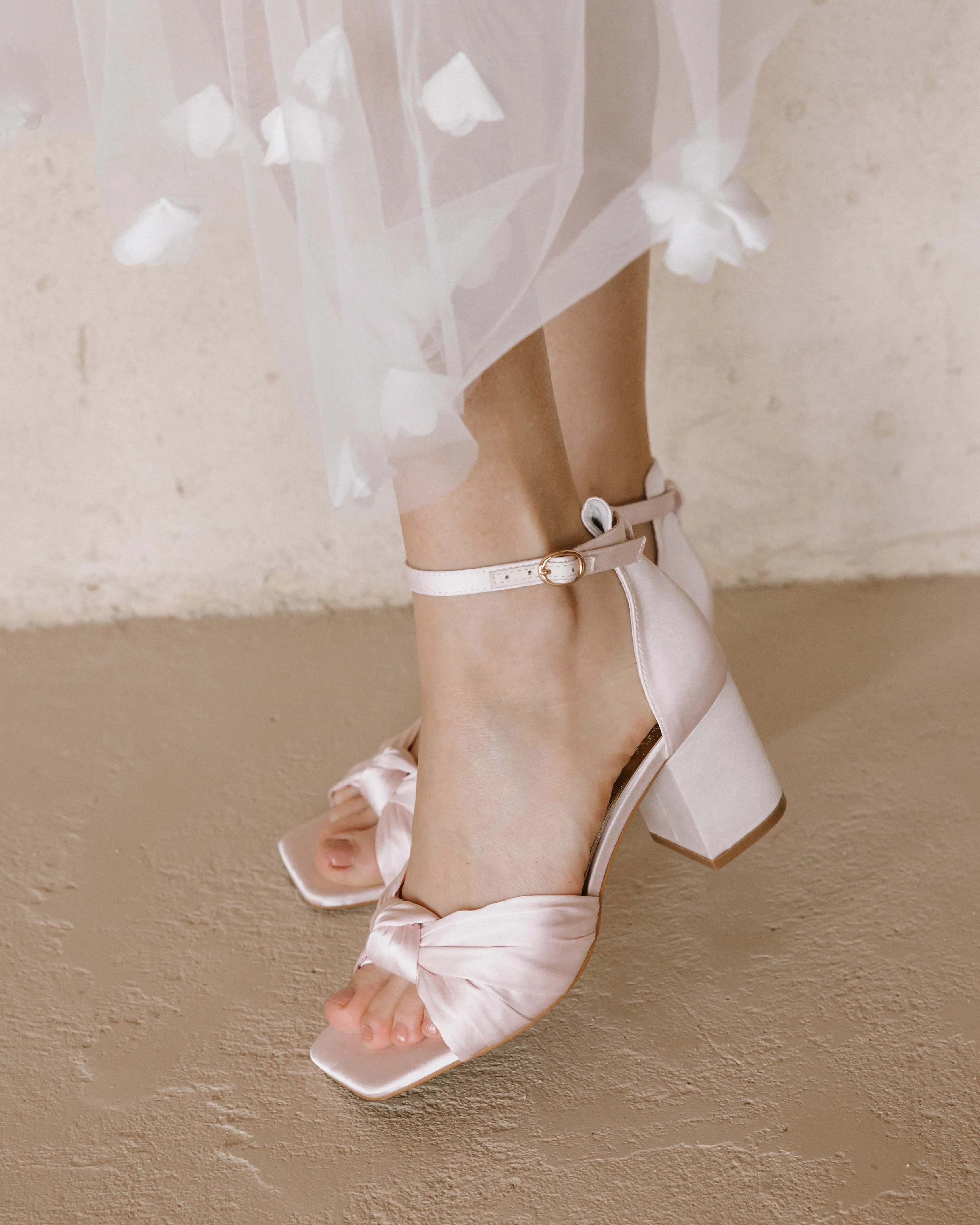 HONEY - PINK BOW SATIN WEDDING SHOES