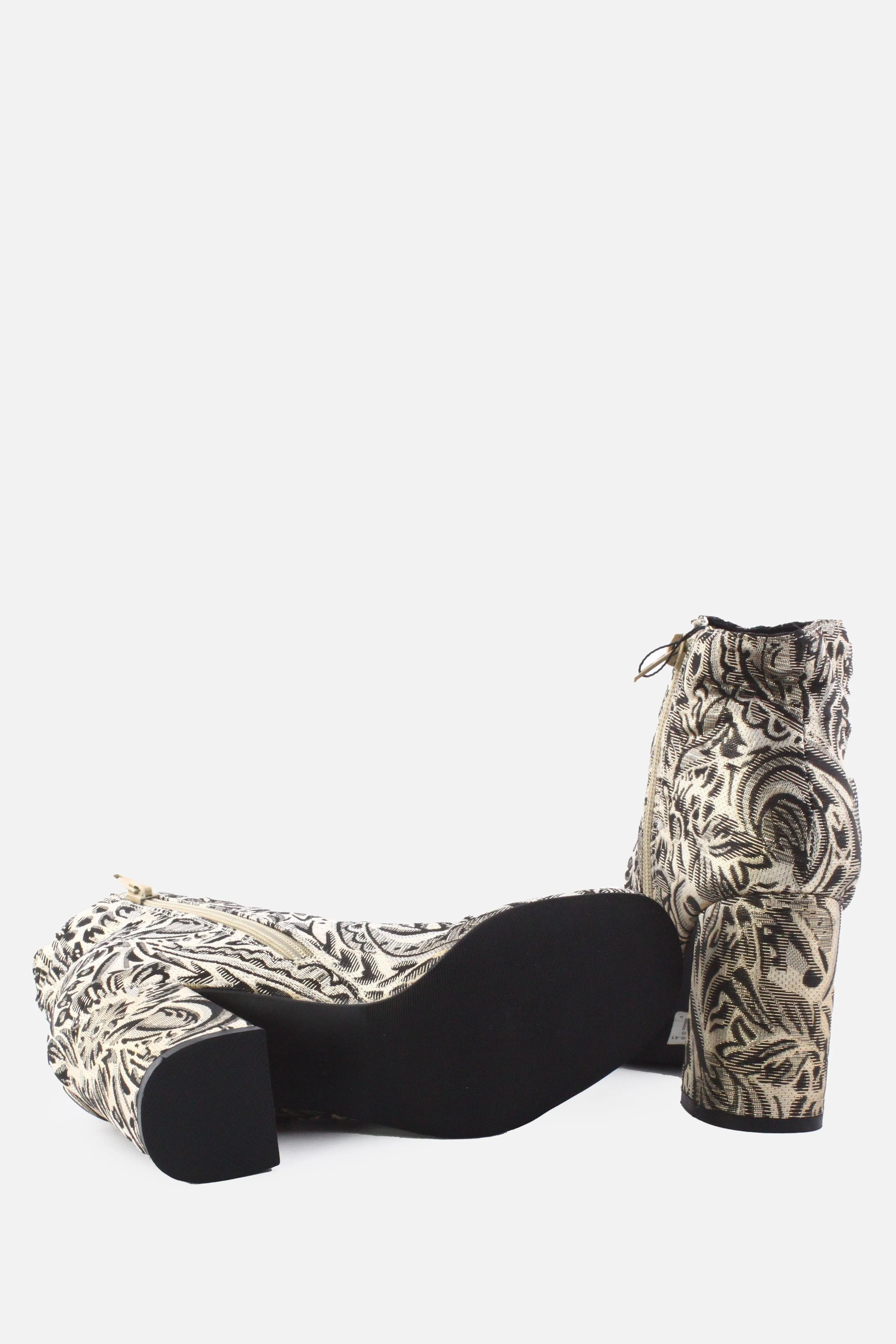 Lastrada Zipper Block Heels Ankle Boots | Textile