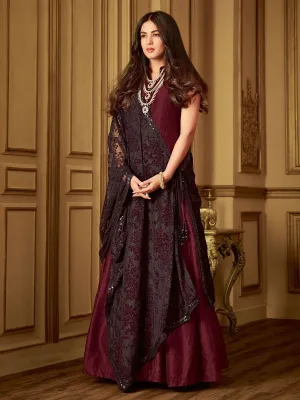 Maroon Minimalist Embroidered Flared Anarkali Suit