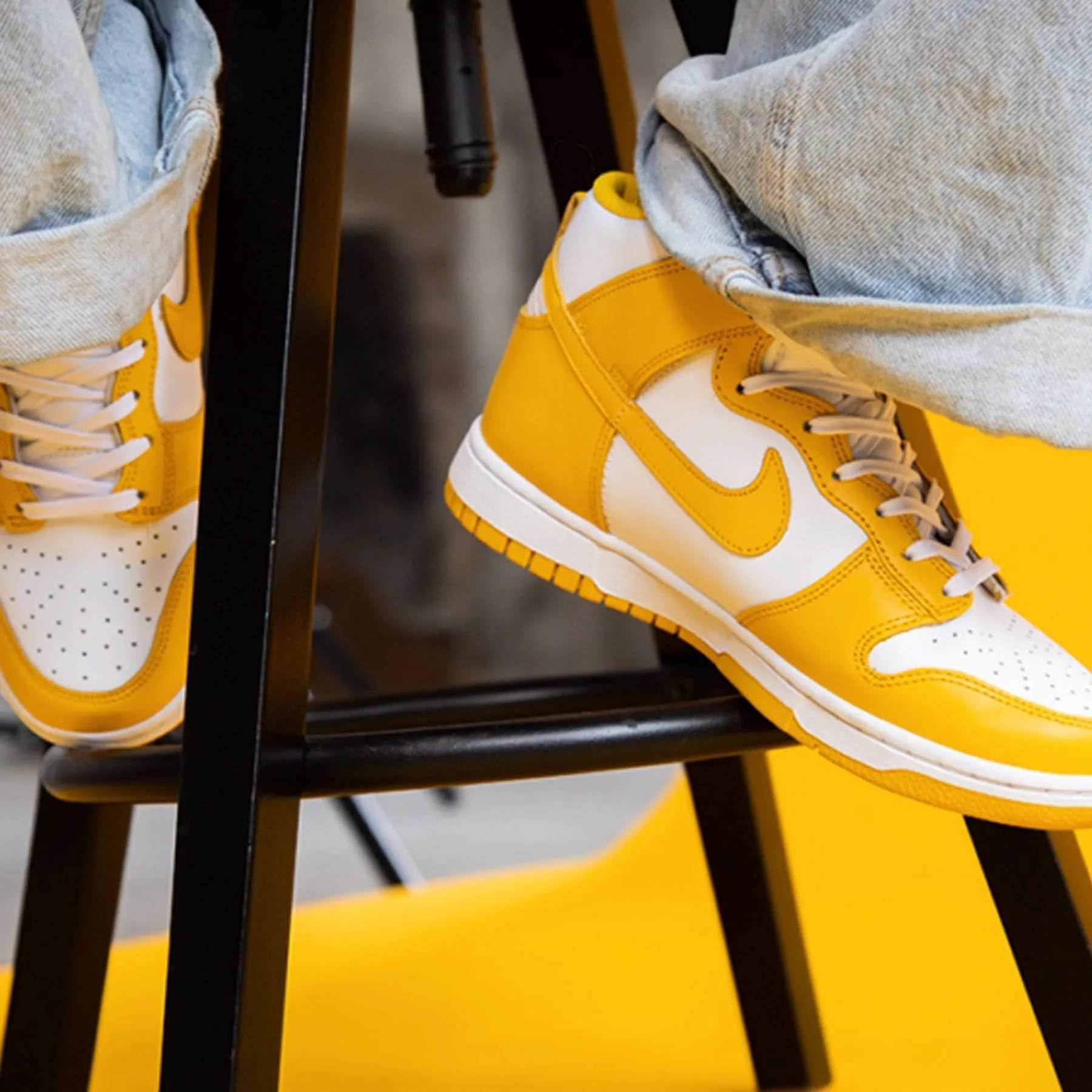 Nike Dunk Wmns High 'Dark Sulfur'