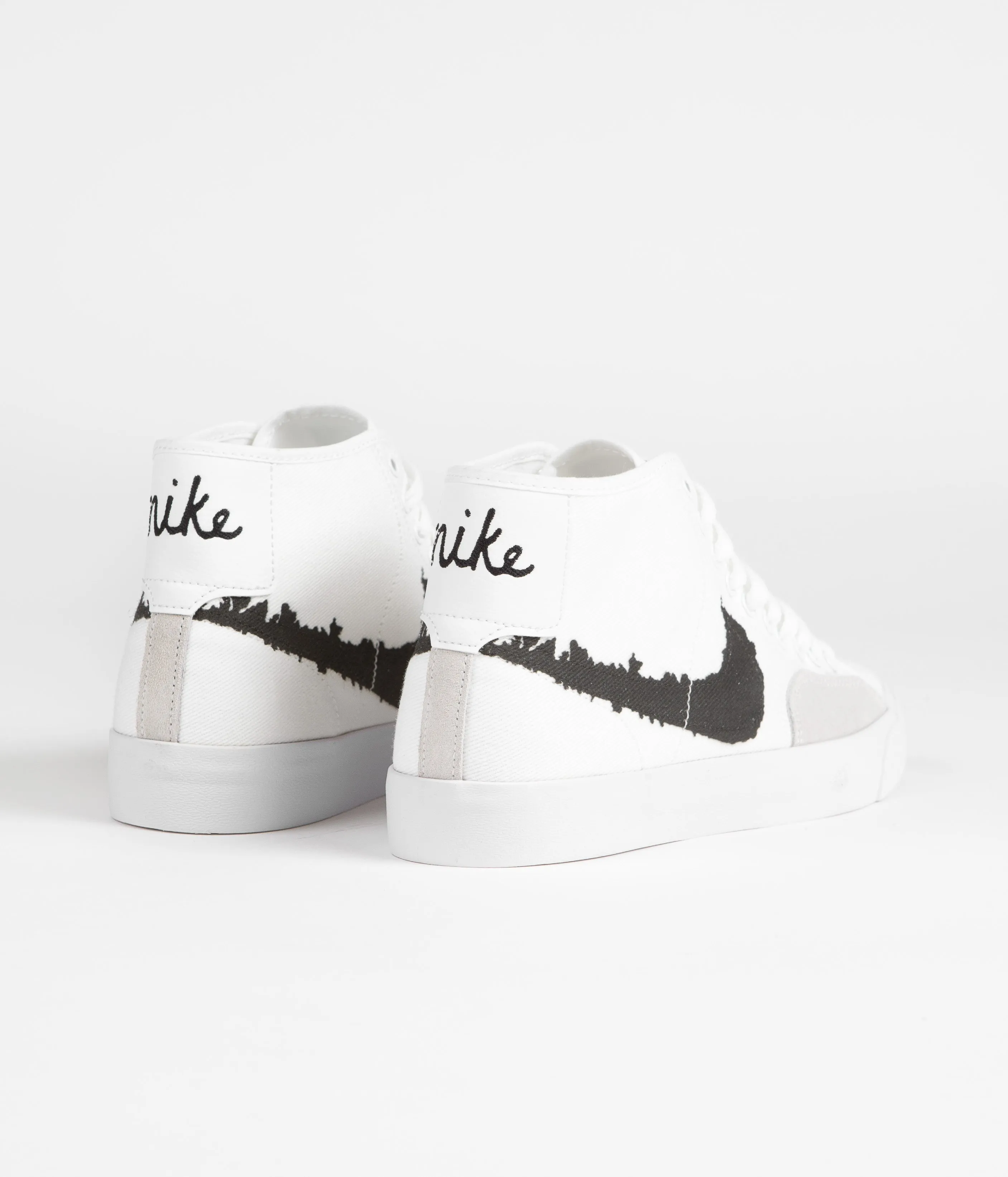 Nike SB Blazer Court Mid Premium Shoes - White / Black - White