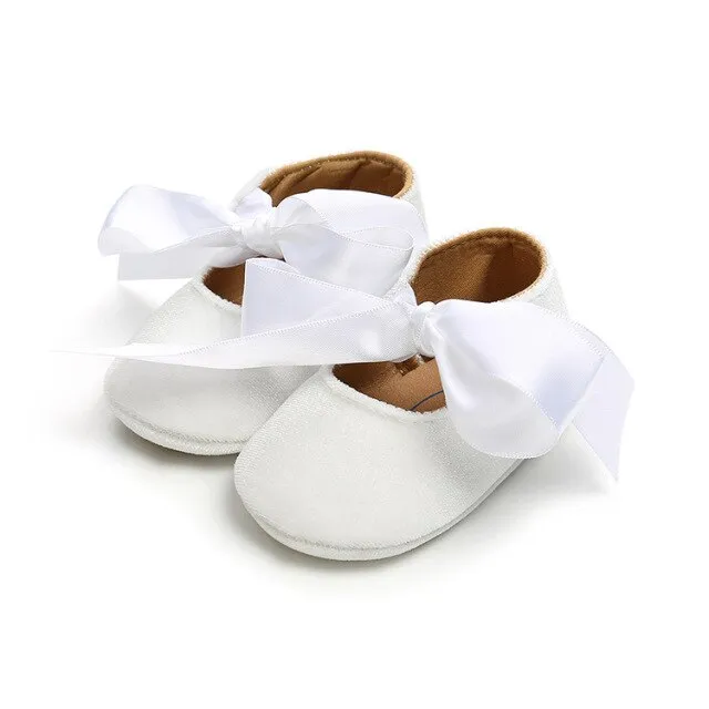 Queeny Baby Girls' Flat Shoes