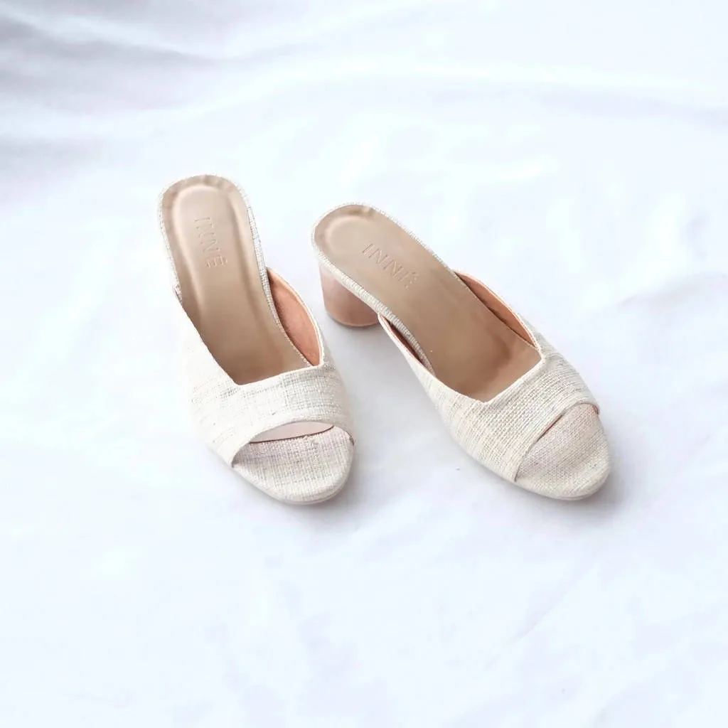 Regina Raffia Heels