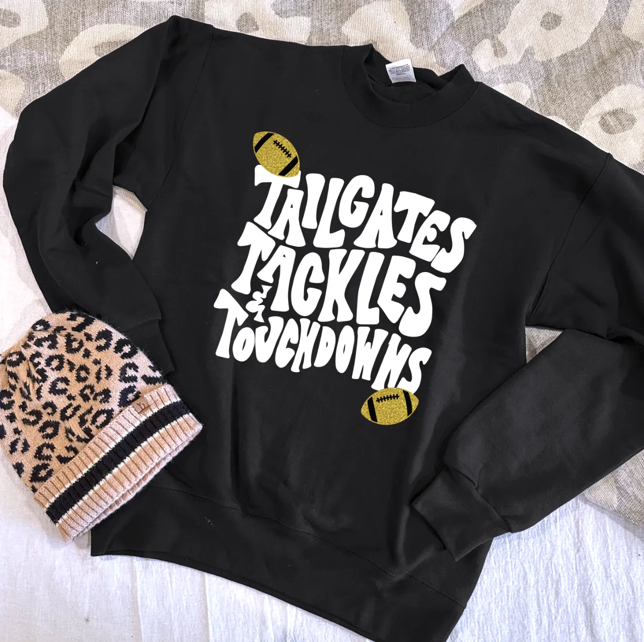 SPORTS LIFE 2023: Tailgates, Tackles & Touchdowns - SWEATSHIRT