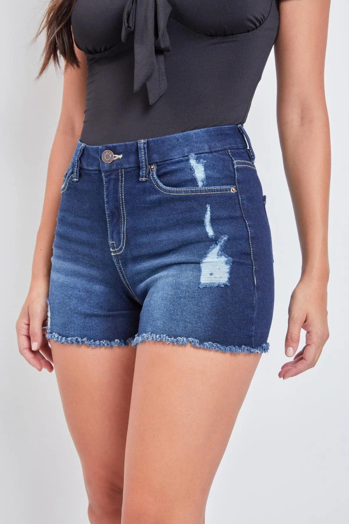 Women's Curvy Fit Fray Hem Shorts